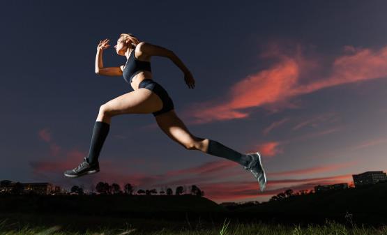 跑步鍛煉好處多 做到七點跑步不傷膝能壯膝