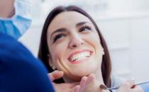 ?牙齒的白凈提升個人的好感 美白牙齒平時多嚼花生