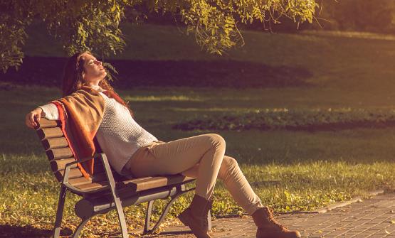 閉目養(yǎng)神對(duì)健康能起大作用 教你6閉目調(diào)養(yǎng)身心的方法