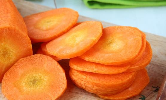 做好食療對(duì)胃部健康好 能養(yǎng)胃的十種食物 