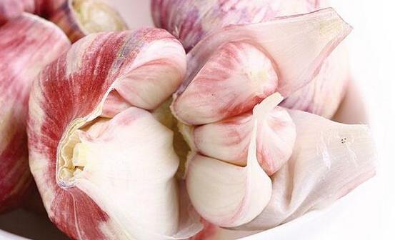 食用大蒜小小常識 大蒜搭配養(yǎng)生功效更佳 