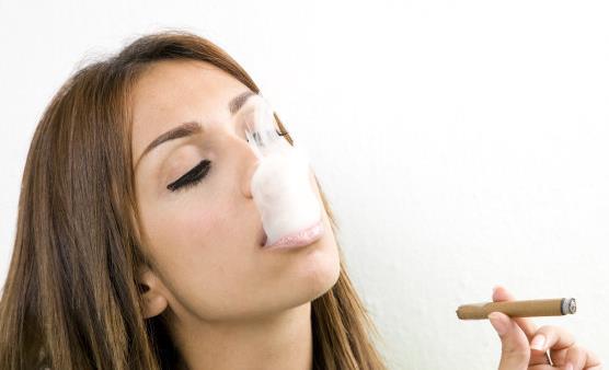 胃不好少吃這六類食物 2款湯水好養胃