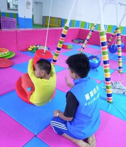 星智成長開展自閉癥兒童家庭幫教與賦能公益活動