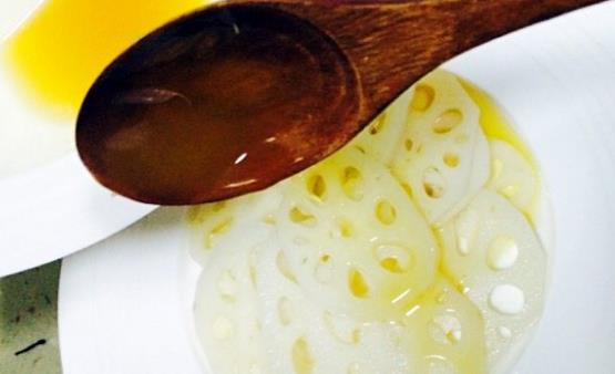 口腔潰瘍皮膚起小疙瘩 推薦四個有效的排毒食物