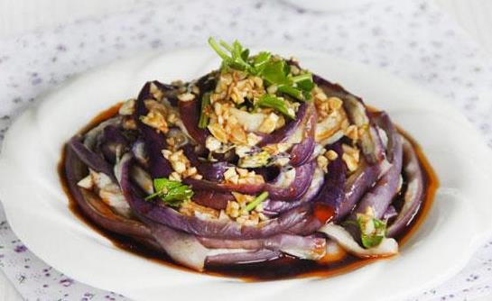 飲食方面來調(diào)理降壓 降壓食譜高血壓患者宜多吃