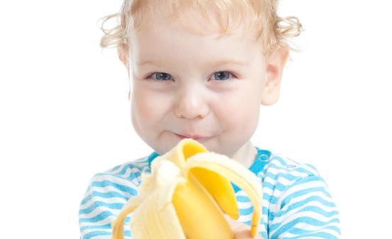 寶寶發燒時吃的食物 助力兒童身體恢復