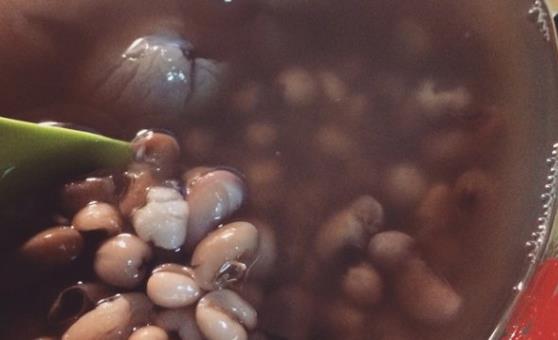 送你7種實用防電腦輻射偏方 可以改善你的肌膚問題