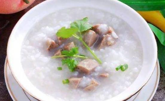 日常生活中治療貧血癥的偏方 紅棗黑豆丸對(duì)貧血很有效果