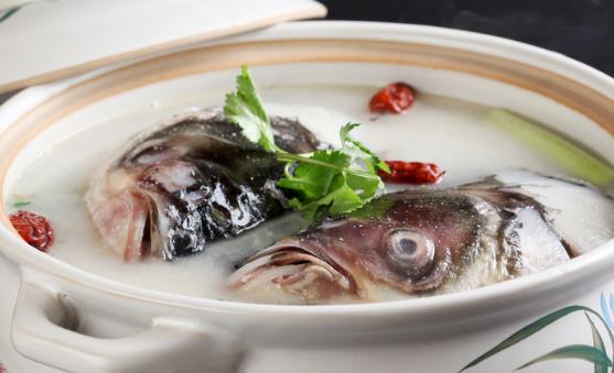 預(yù)防老年癡呆的8偏方 滋陰益腎補益心脾