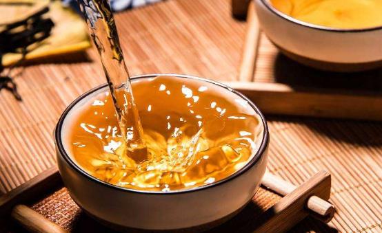 體內(nèi)一直濕氣重出現(xiàn)健康問題 排濕祛濕推薦六種方法