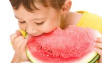 ?夏日吃西瓜的好處 夏季吃西瓜的禁忌人群