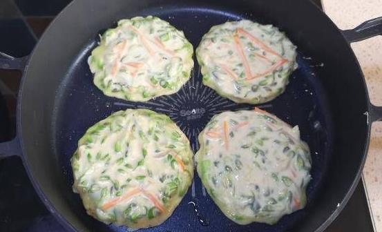 洋槐花的藥用價值和副作用 洋槐花簡單美味又解饞的做法