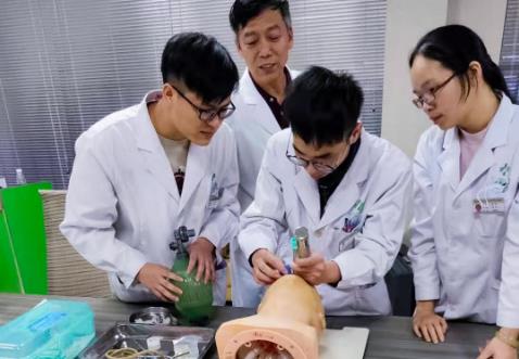 南寧東大肛腸醫院怎么樣？收費貴嗎？平價醫院效果好