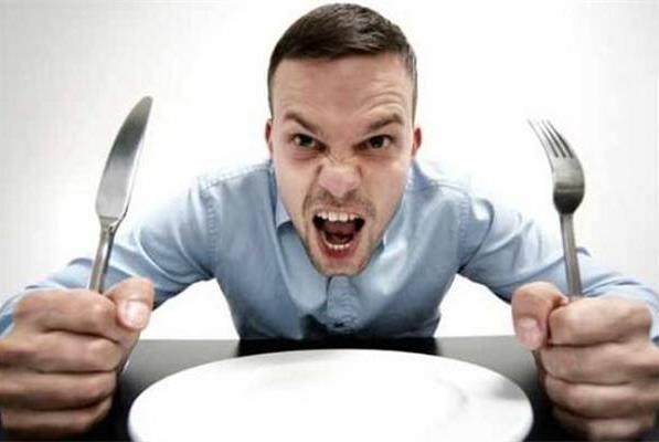 餓了脾氣爆，你可能得了餓怒癥，饑餓可能是導致爭吵的罪魁禍首