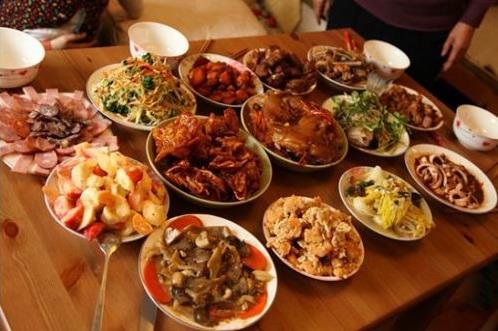 長期大量吃鹽影響健康 怎樣合理使用食用鹽呢？