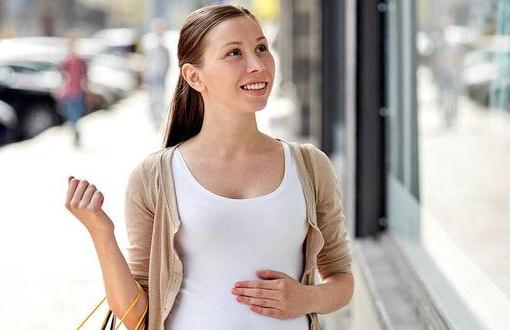 鼓包肚子歪了是宮縮嗎 男孩和女孩鼓包區別圖