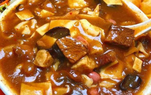 胡辣湯減肥可以吃嗎 胡辣湯里面都放什么菜