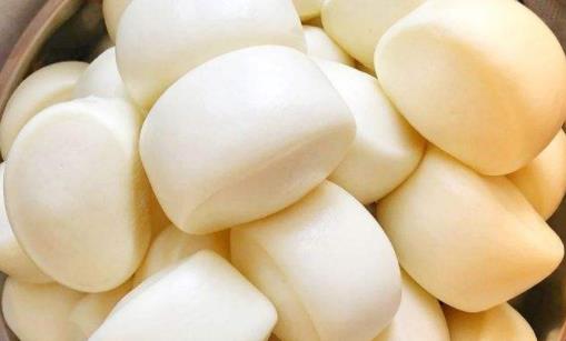 饅頭怎么看蒸沒蒸熟 饅頭怎么蒸才白而且光滑