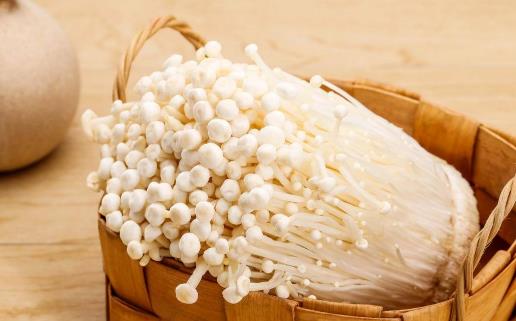 金針菇發黃了還能吃嗎 金針菇怎么才算變質