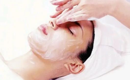 剛開(kāi)始做美容皮膚為什么黑了 多大年紀(jì)開(kāi)始做美容